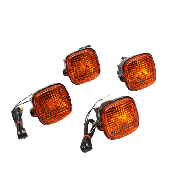 Turn Signal Lamp Set  Honda MTX 50 MBX 80 ST 50 DAX 33650-167-603 33400-167-602