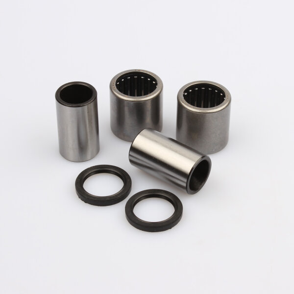 Swing arm bearing set for Suzuki DR 350 650 XF 650 Freewind