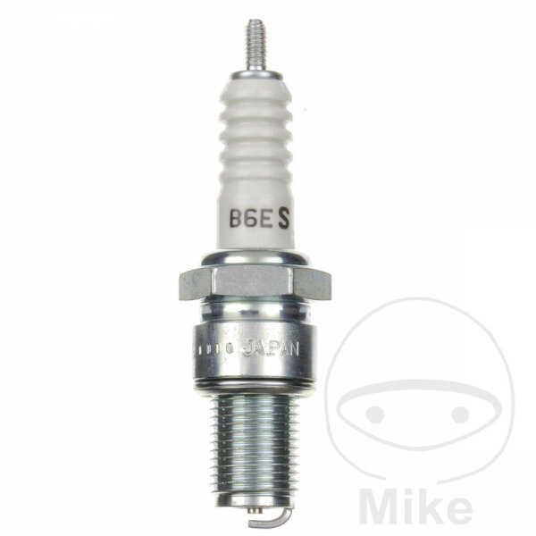 Candela B6ES NGK SAE sciolta per Kawasaki AE AR 50 Z 750 Triumph 650 750 Vespa PX 80