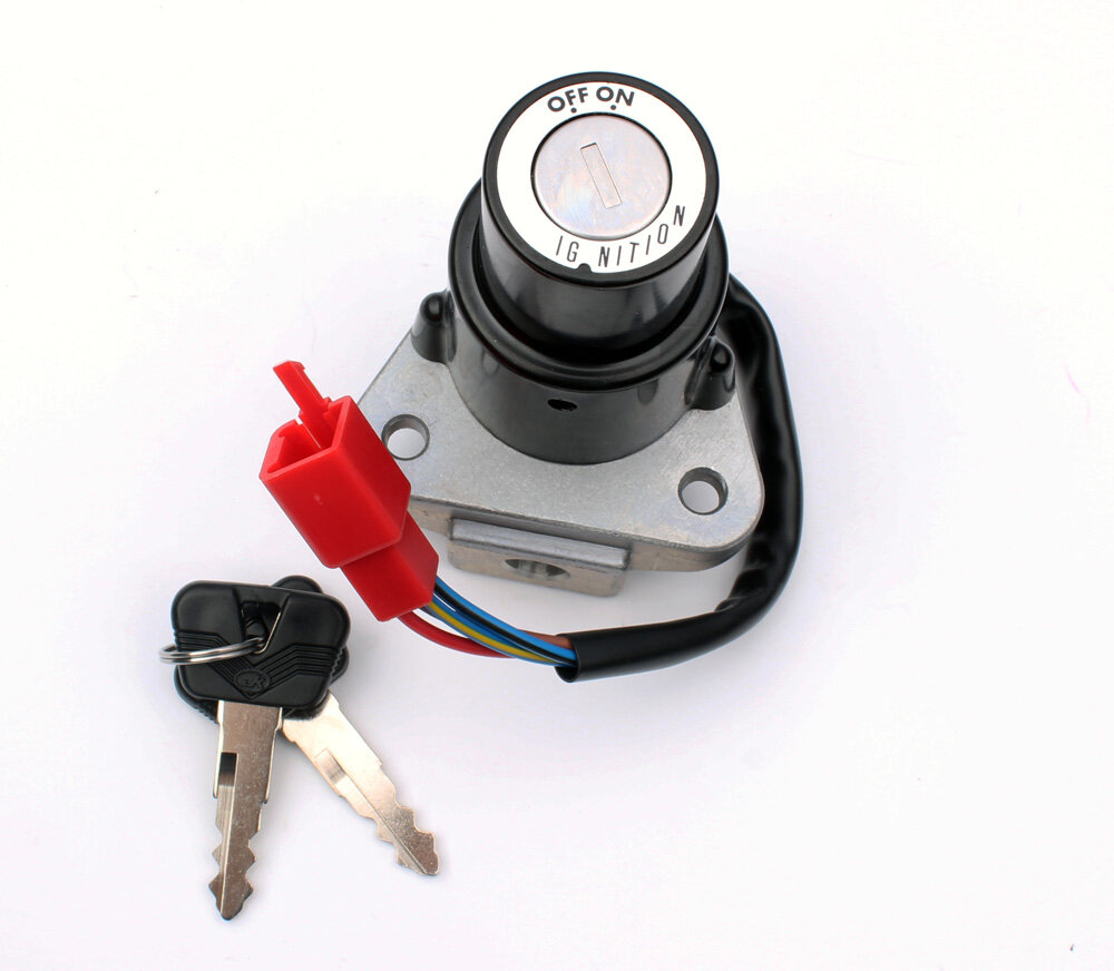 TOOGOO Motorcycle Ignition Switch Lock Assembly 3-Pin with Keys Fit for Yamaha DT 125 R/TZR 250/XT 350/XT 600